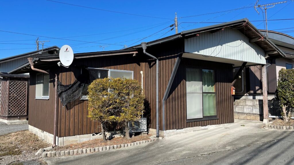 【賃貸】コンパクトで簡易水洗トイレに変更した平屋8号